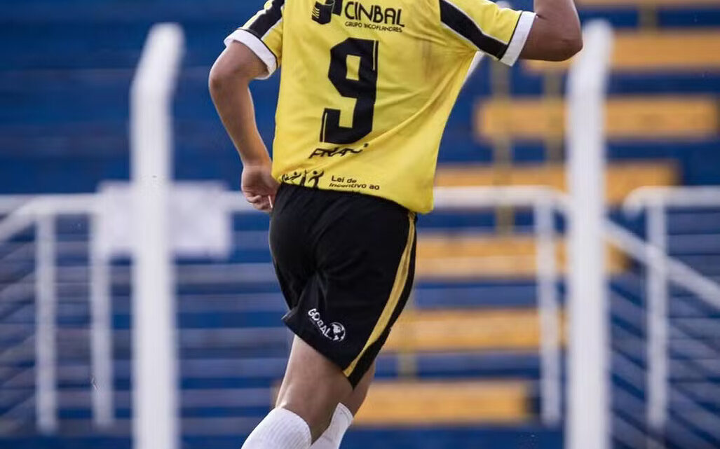 Chapecoense fecha com o artilheiro da Copinha para a Série A