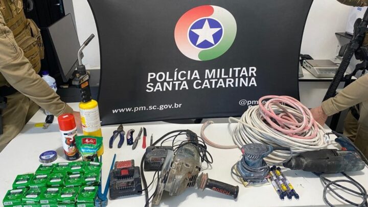 Dois homens são presos por furto em obra em Chapecó