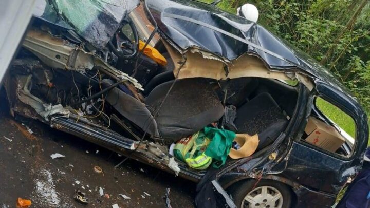 Colisão entre carro e caminhão deixa uma vítima fatal em Chapecó